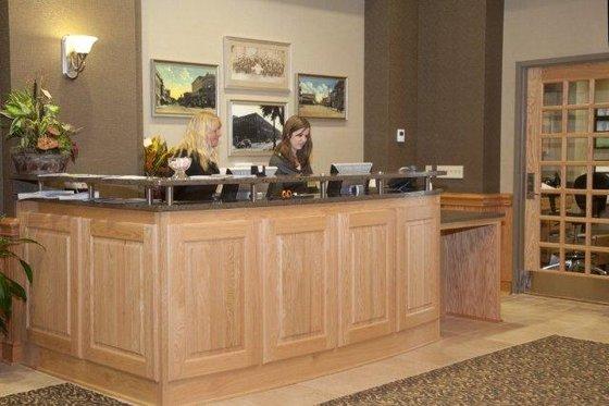 Canton Harvester Inn Interior photo